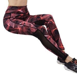 Light pink/pink and black yoga pants workout leggings with mesh cutout